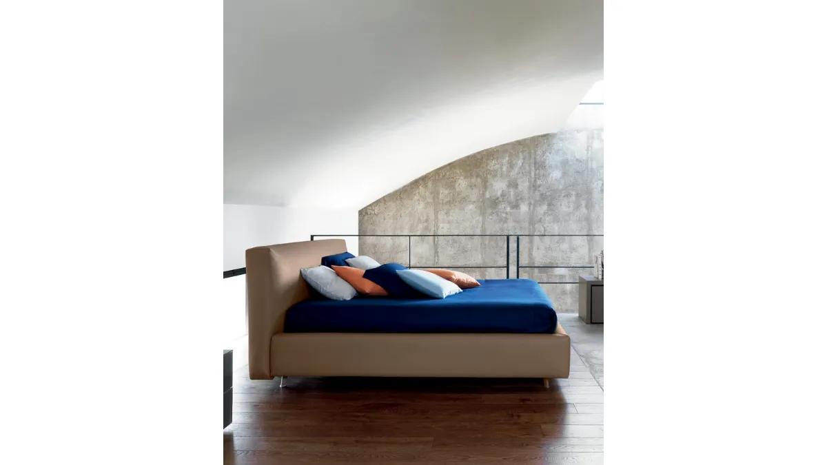 Letto con box contenitore in tessuto imbottito Kuna di Bontempi Letti Design