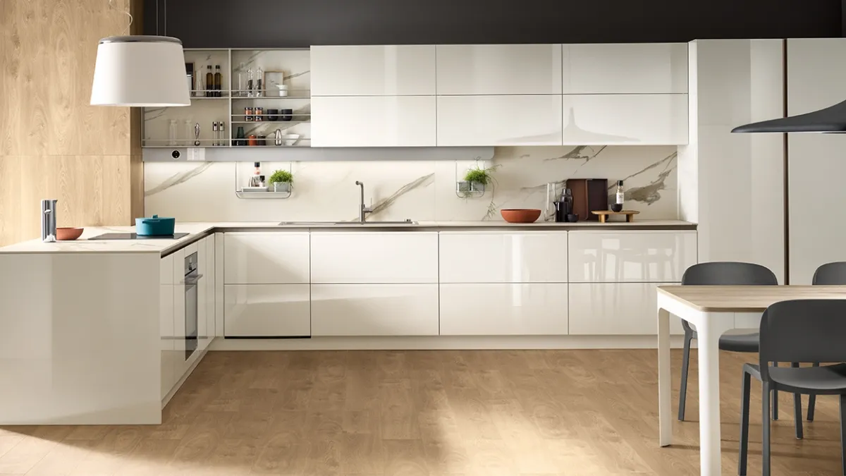 Cucina Moderna Dandy Plus Bianco Lucido di Scavolini